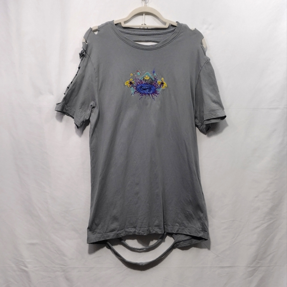 Nike Sportswear Interstellar Magic Shirt Unisex M Gray Distressed Embroidery